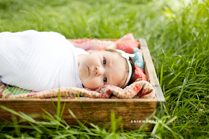 newborn outside photographer ~ londonderry, nh