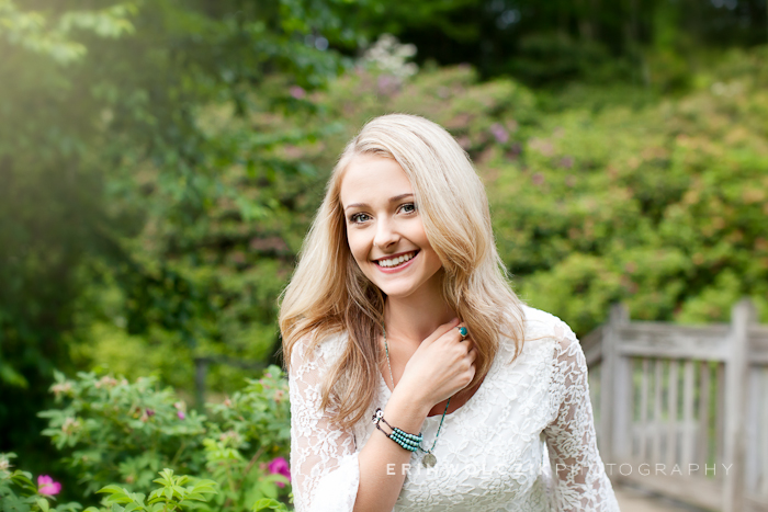 gorgeous high school girl . senior photographer . central, ma