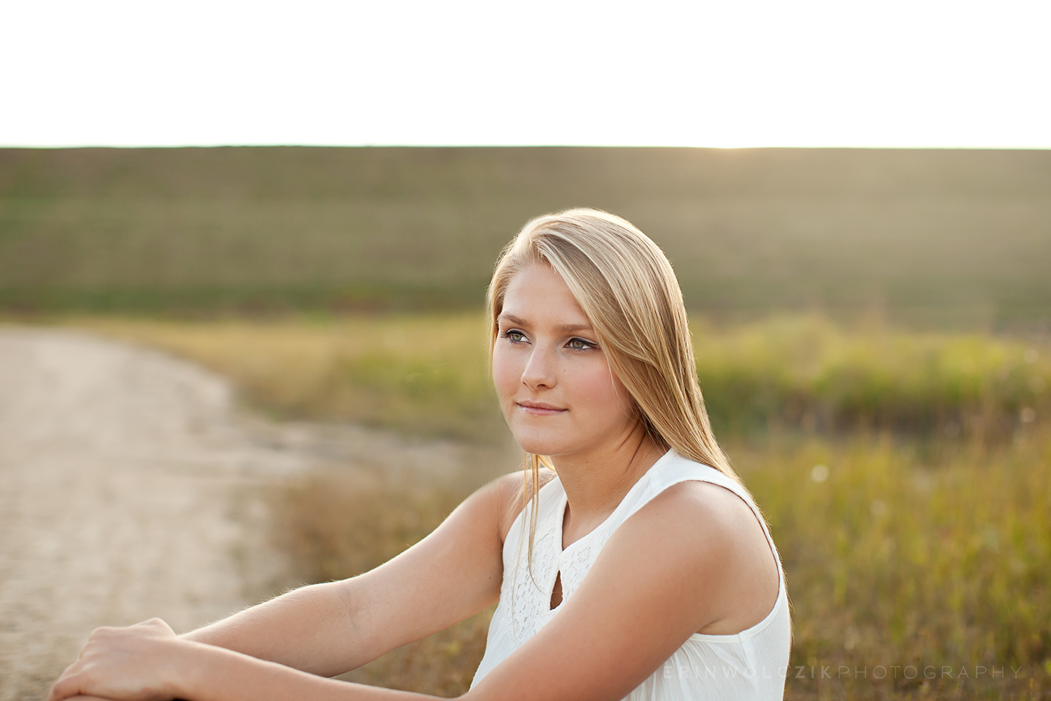 a little sunshine . senior girl photographer . hopkinton, ma