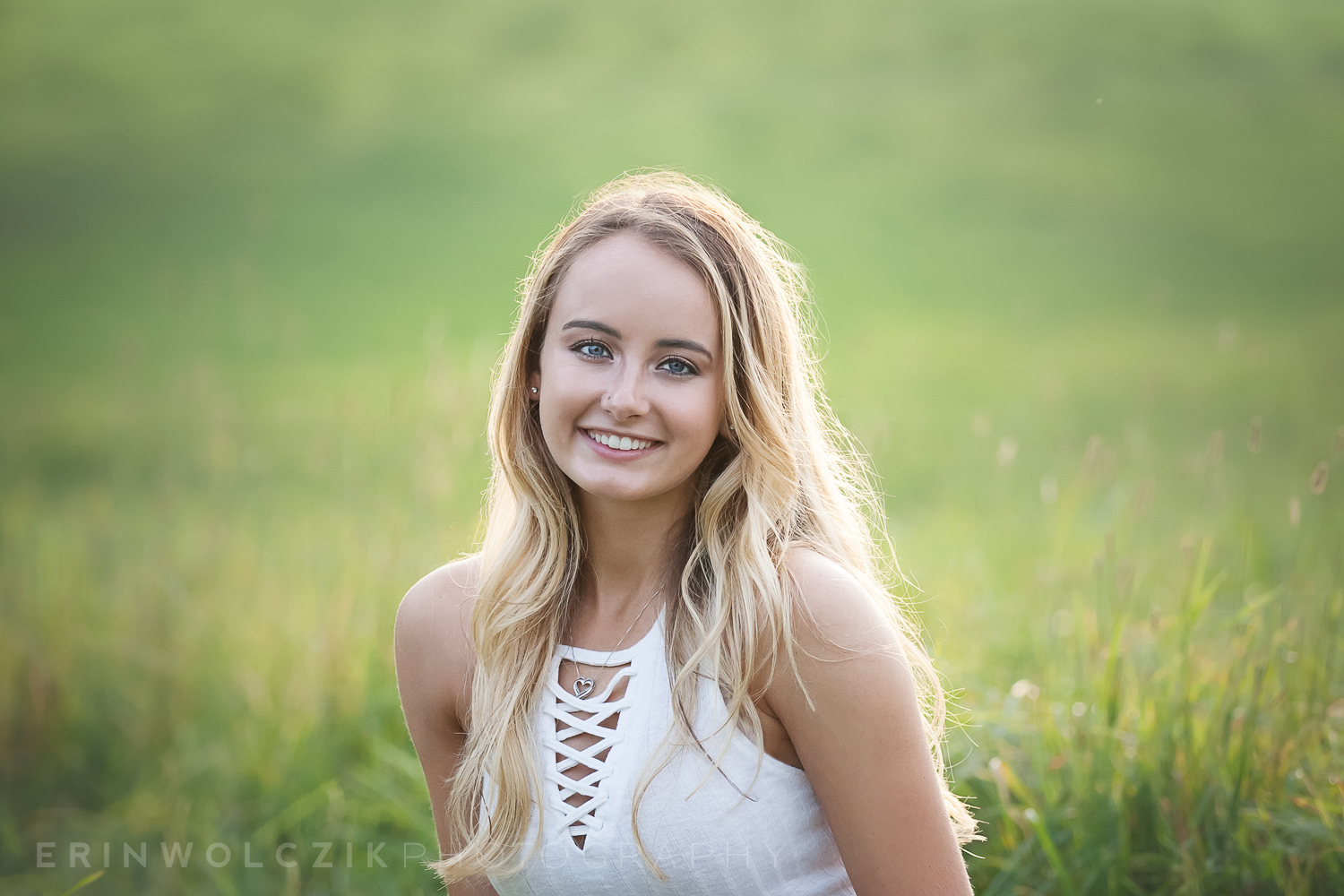 getting ready for college . senior girl photo session . grafton, ma