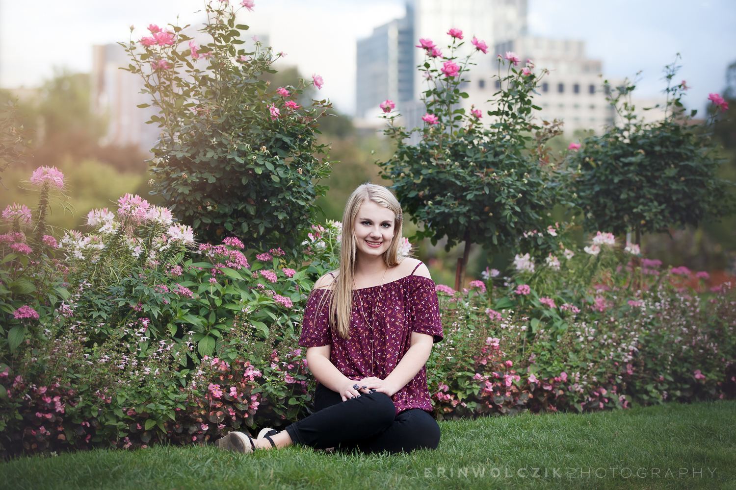 pretty in the city . senior girl photographer . boston, ma